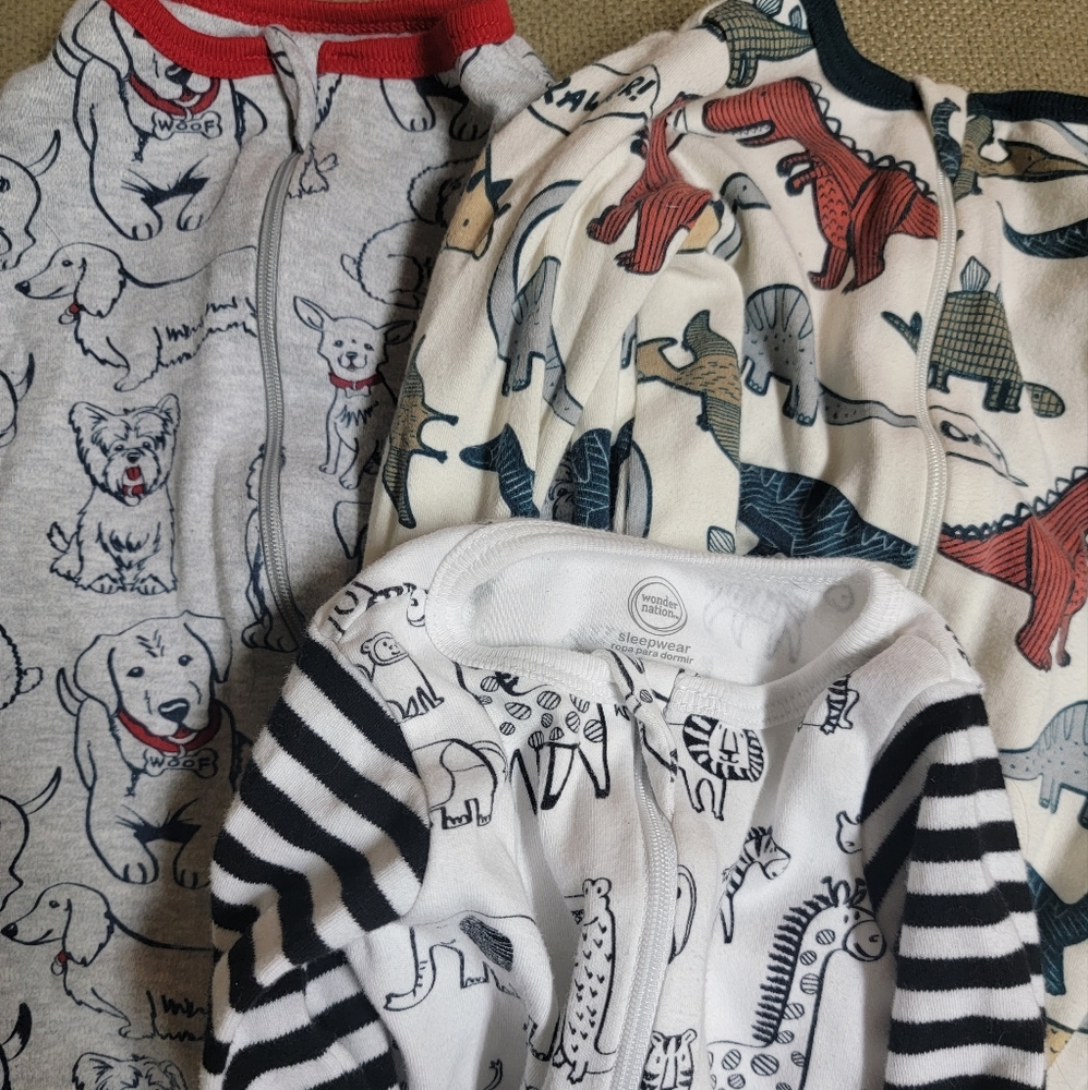 11 Footies 0-3 Month